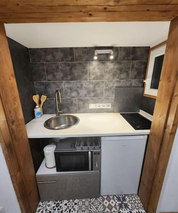 La Petite Loge De L'ile Nantes