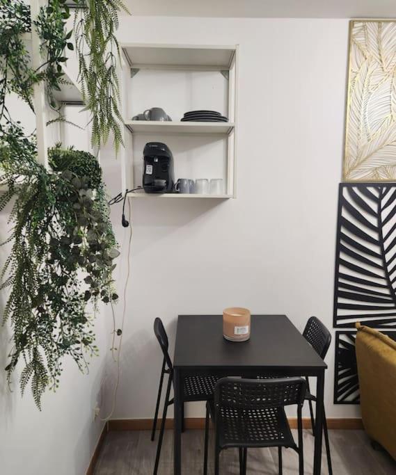 La Petite Loge De L'ile Apartment