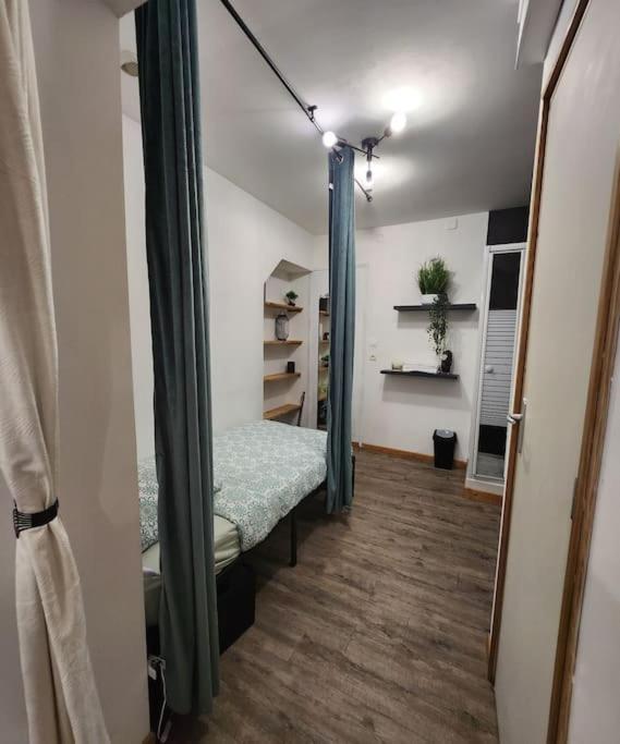 La Petite Loge De L'ile Nantes